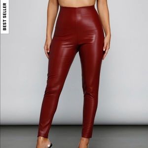 Windsor best selling “The One You Want Faux Leather Leggings” in red, Size: M